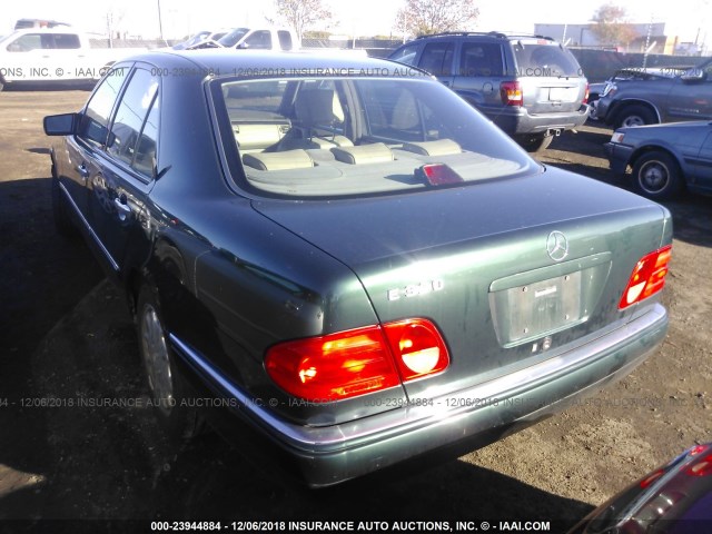 WDBJF55F3VA366659 - 1997 MERCEDES-BENZ E 320 GREEN photo 3