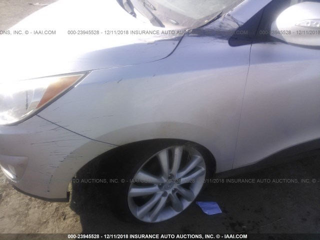 KM8JU3AC3AU012815 - 2010 HYUNDAI TUCSON GLS/LIMITED 银色 照片 6