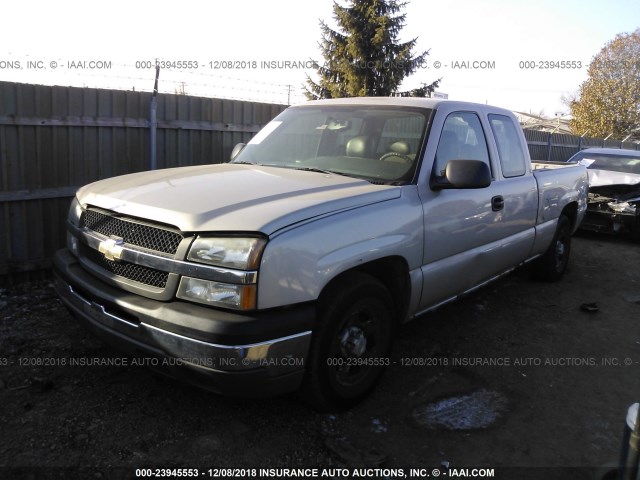 1GCEC19X34Z344653 - 2004 CHEVROLET SILVERADO C1500 GRAY photo 2