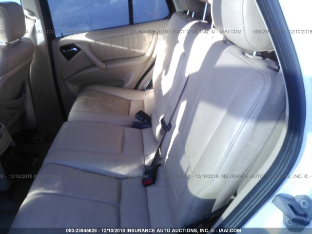 4JGAB54E81A244813 - 2001 MERCEDES-BENZ ML 320 WHITE photo 8