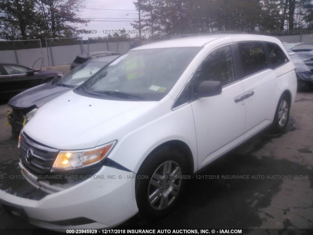 5FNRL5H29DB050310 - 2013 HONDA ODYSSEY LX WHITE photo 2