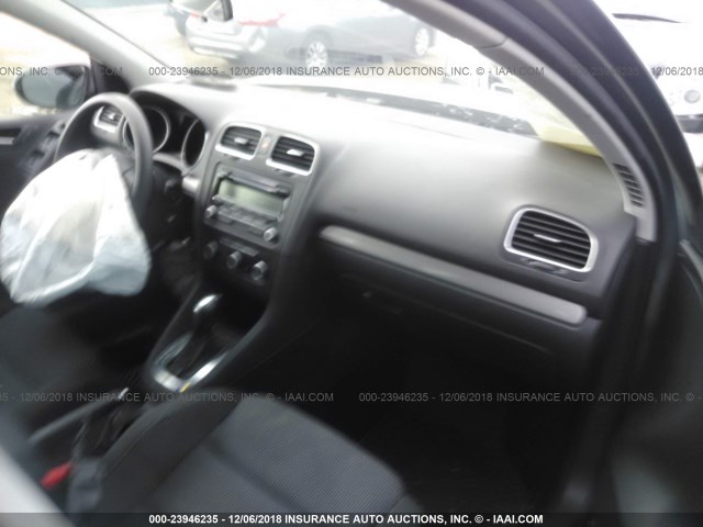 WVWDB7AJ6EW009043 - 2014 VOLKSWAGEN GOLF 灰色 照片 5