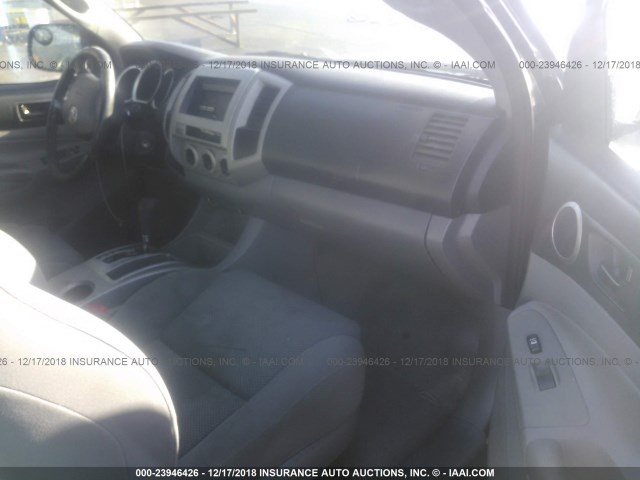 3TMJU62N28M070483 - 2008 TOYOTA TACOMA DOUBLE CAB PRERUNNER BLACK photo 5