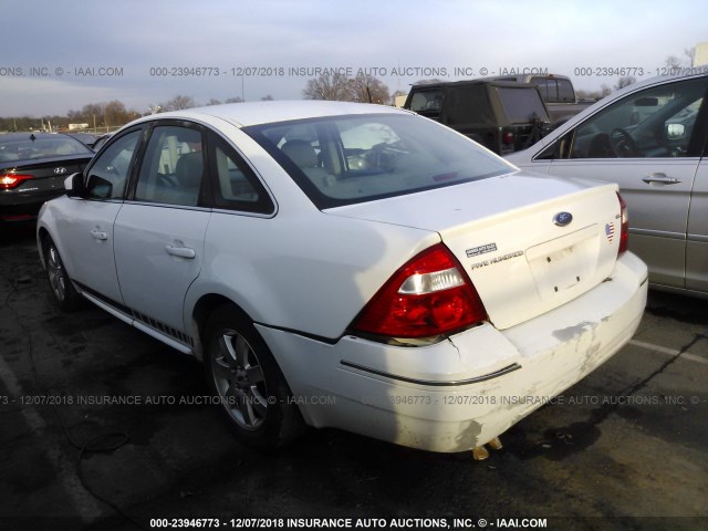 1FAFP24146G155435 - 2006 FORD FIVE HUNDRED SEL WHITE photo 3