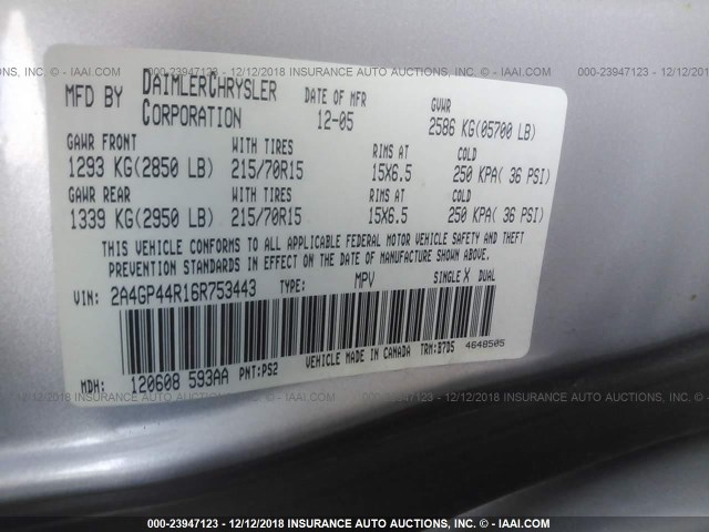 2A4GP44R16R753443 - 2006 CHRYSLER TOWN & COUNTRY LX SILVER photo 9