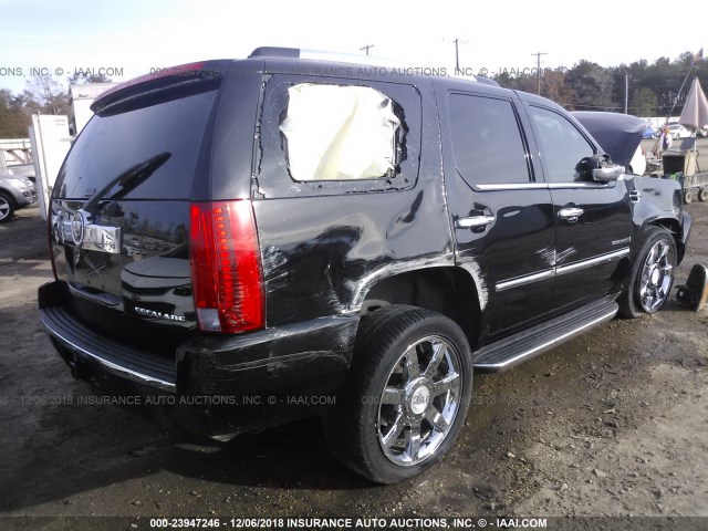 1GYEC63828R181573 - 2008 CADILLAC ESCALADE LUXURY BLACK photo 4