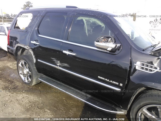 1GYEC63828R181573 - 2008 CADILLAC ESCALADE LUXURY BLACK photo 6