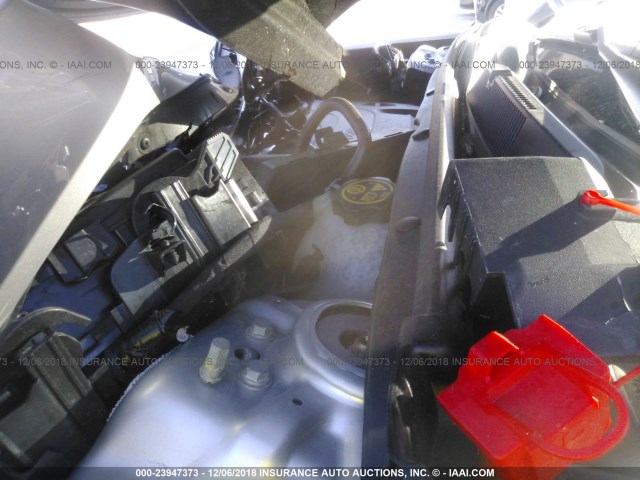 1G1ZB5ST3JF215921 - 2018 CHEVROLET MALIBU LS Silber Foto 10