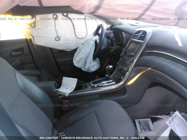 1G11D5SR3DF157311 - 2013 CHEVROLET MALIBU 1LT 银色 照片 5