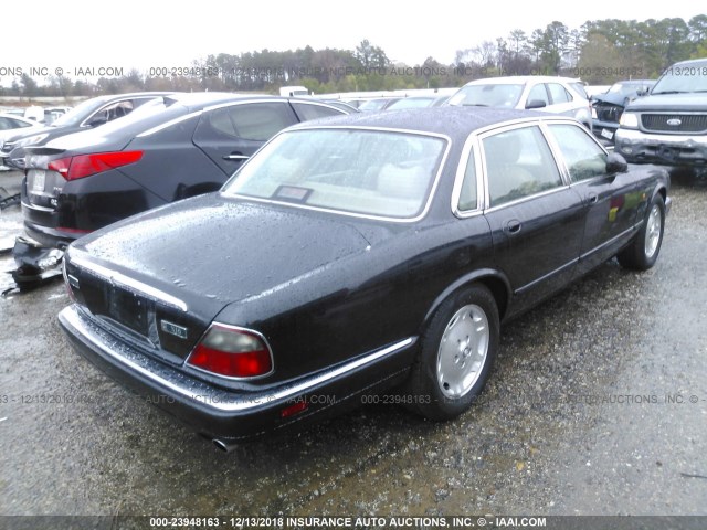 SAJHX1245VC804550 - 1997 JAGUAR XJ6 BLACK photo 4