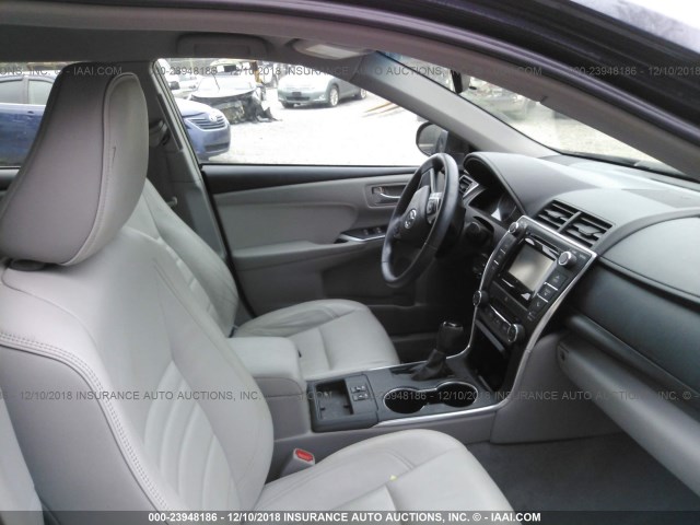 4T4BF1FK4FR480777 - 2015 TOYOTA CAMRY LE/XLE/SE/XSE Dark Blue photo 5