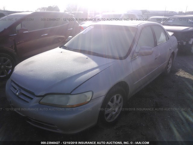 1HGCG66892A082365 - 2002 HONDA ACCORD EX/SE SILVER photo 2