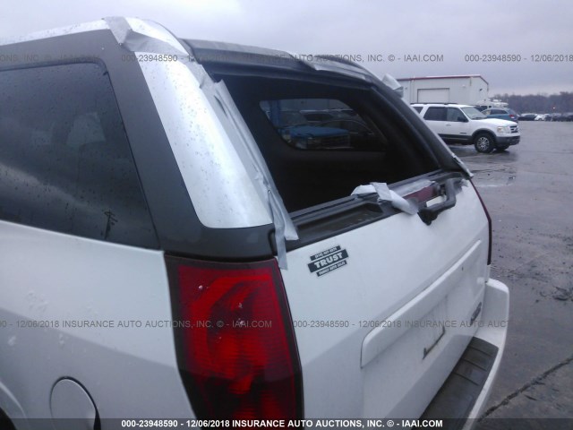 1GKES12S246164927 - 2004 GMC ENVOY XUV WHITE photo 6