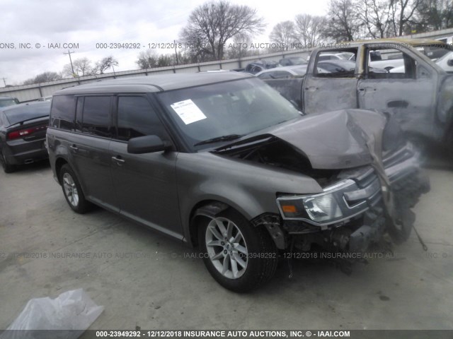 2FMGK5B88DBD10664 - 2013 FORD FLEX SE GRAY photo 1