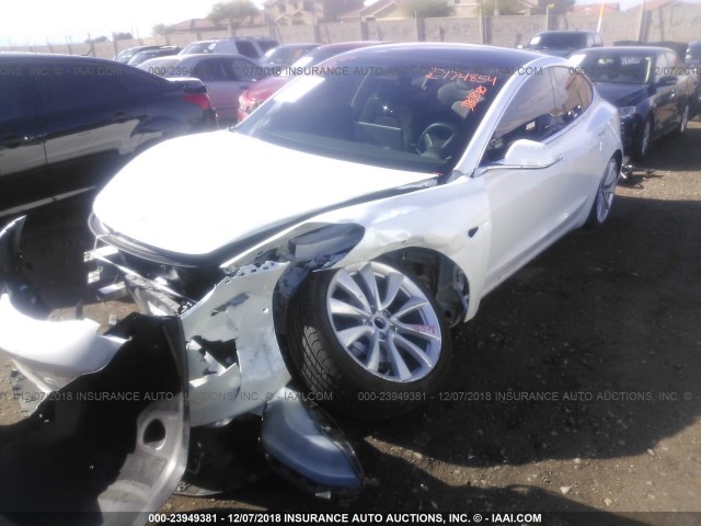 5YJ3E1EA0JF025067 - 2018 TESLA MODEL 3 WHITE photo 2