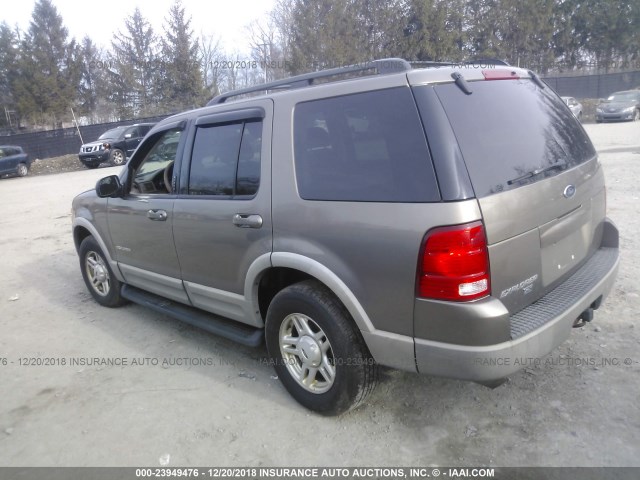 1FMZU73K62UD20531 - 2002 FORD EXPLORER XLT BROWN photo 3