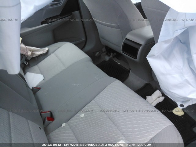 4T4BF1FK9FR503678 - 2015 TOYOTA CAMRY LE/XLE/SE/XSE 银色 照片 8