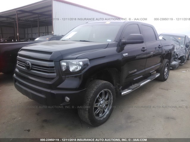 5TFEY5F11FX189673 - 2015 TOYOTA TUNDRA CREWMAX SR5 BLACK photo 2