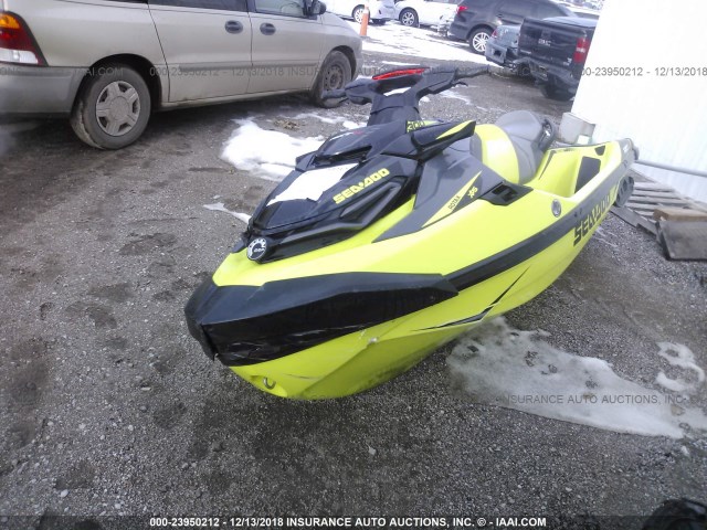 YDV04568K718 - 2018 SEADOO SEADOO  YELLOW photo 2