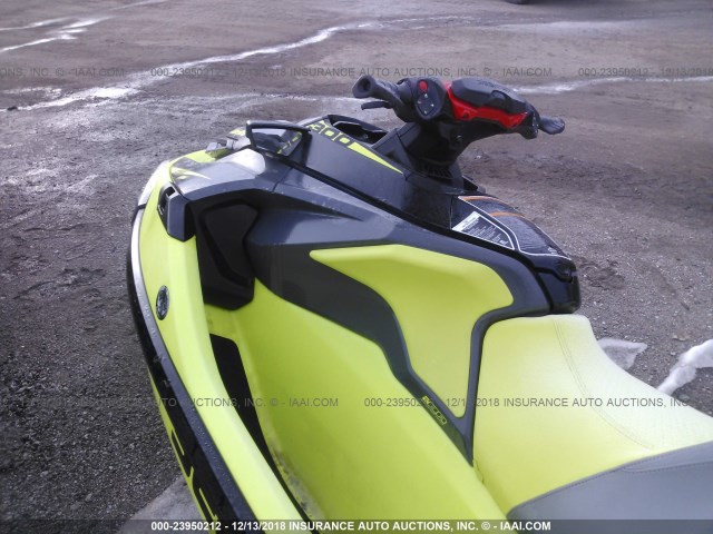 YDV04568K718 - 2018 SEADOO SEADOO  YELLOW photo 5