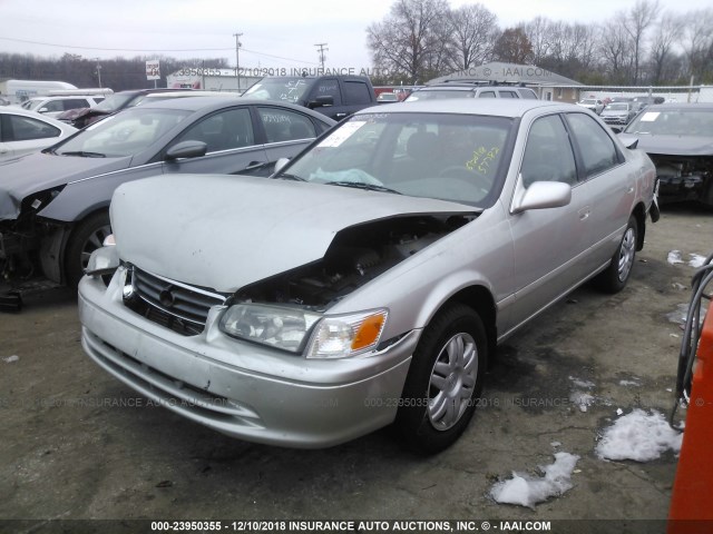 4T1BG22K81U105082 - 2001 TOYOTA CAMRY CE/LE/XLE SILVER photo 2