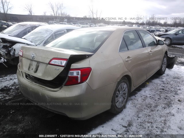 4T1BF1FK4CU039995 - 2012 TOYOTA CAMRY SE/LE/XLE TAN photo 4