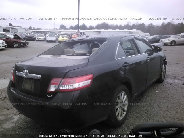 4T1BK3EK3BU630438 - 2011 TOYOTA CAMRY SE/LE/XLE 黑色 照片 4