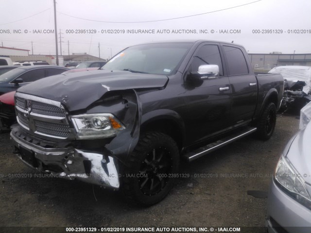 1C6RR7PM2FS741317 - 2015 RAM 1500 LONGHORN GRAY photo 2