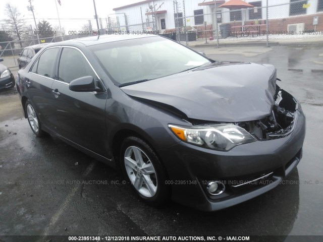 4T1BF1FK5CU155125 - 2012 TOYOTA CAMRY SE/LE/XLE 灰色 照片 1