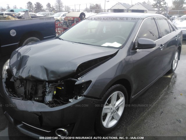 4T1BF1FK5CU155125 - 2012 TOYOTA CAMRY SE/LE/XLE 灰色 照片 6
