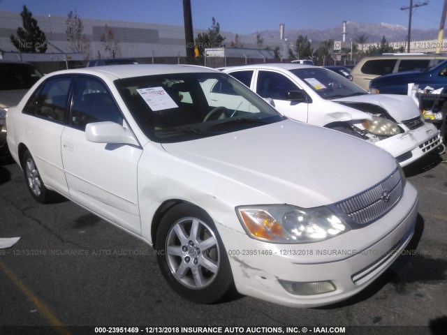 4T1BF28B12U250394 - 2002 TOYOTA AVALON XL/XLS WHITE photo 1