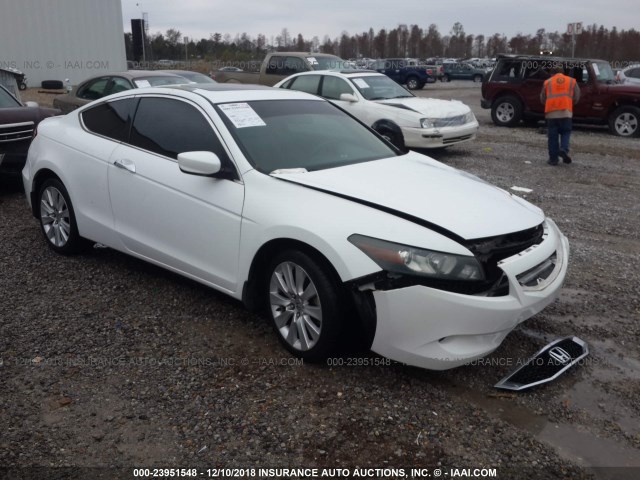 1HGCS228X8A002982 - 2008 HONDA ACCORD WHITE photo 1