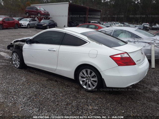 1HGCS228X8A002982 - 2008 HONDA ACCORD WHITE photo 3