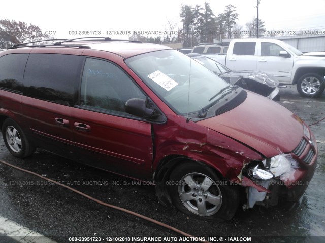 2D4GP44L47R101227 - 2007 DODGE GRAND CARAVAN SXT RED photo 1