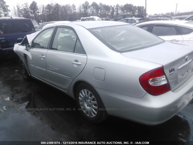 4T1BE30K74U859898 - 2004 TOYOTA CAMRY LE/XLE/SE SILVER photo 3