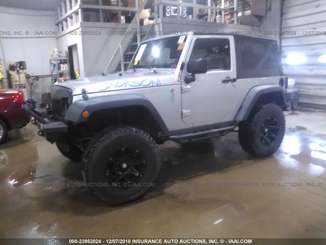 1J4AA2D13BL525629 - 2011 JEEP WRANGLER SPORT SILVER photo 2