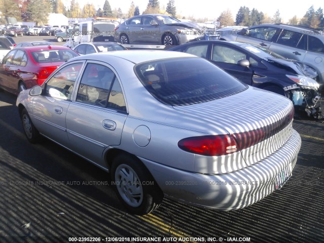 3FAFP13P62R107700 - 2002 FORD ESCORT SILVER photo 3