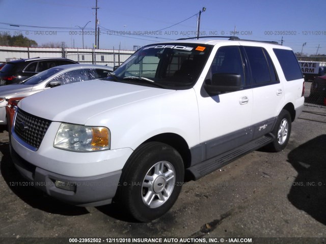 1FMPU15L03LC04324 - 2003 FORD EXPEDITION XLT WHITE photo 2