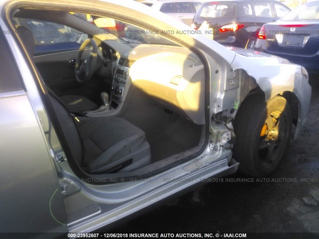 1G1ZB5EB2A4119180 - 2010 CHEVROLET MALIBU LS SILVER photo 6