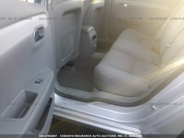 1G1ZB5EB2A4119180 - 2010 CHEVROLET MALIBU LS SILVER photo 8