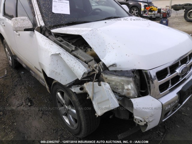 1FMCU04178KC07372 - 2008 FORD ESCAPE LIMITED WHITE photo 6