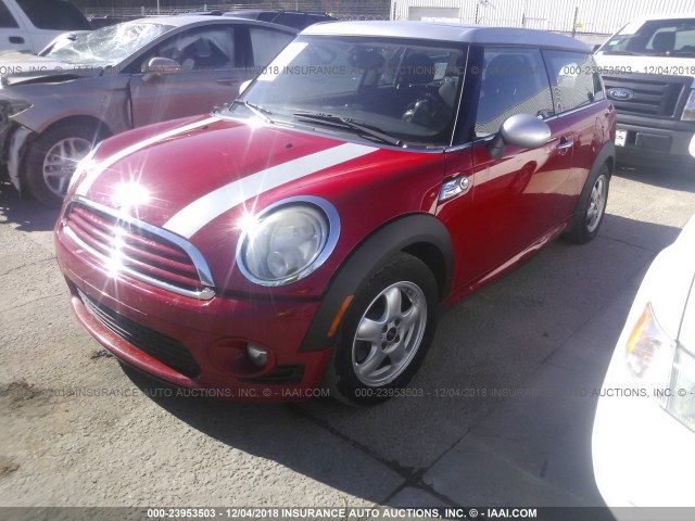 WMWZF3C59BTX81789 - 2011 MINI COOPER CLUBMAN RED photo 2