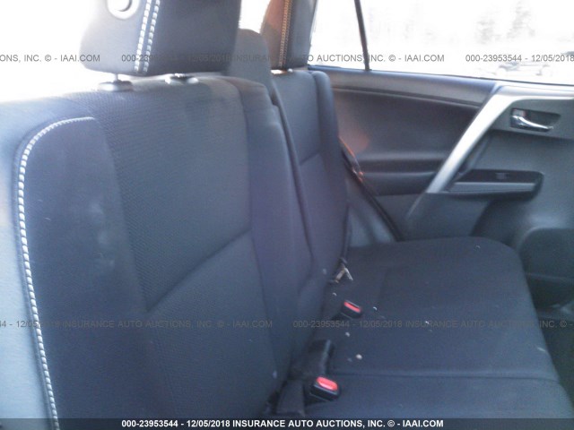 2T3RFREV1JW805582 - 2018 TOYOTA RAV4 ADVENTURE/XLE 白色 照片 8