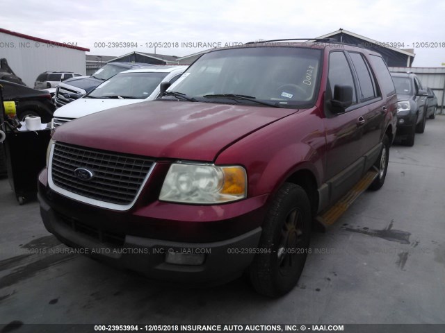 1FMRU15WX4LB75337 - 2004 FORD EXPEDITION XLT RED photo 2