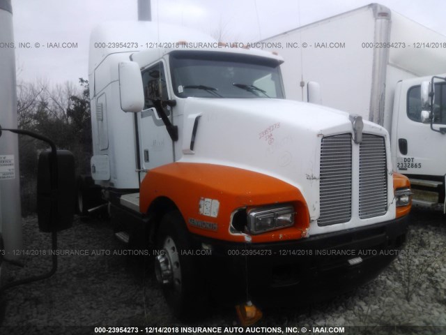 1XKADU9X6VJ737340 - 1997 KENWORTH CONSTRUCTION T600 WHITE photo 1