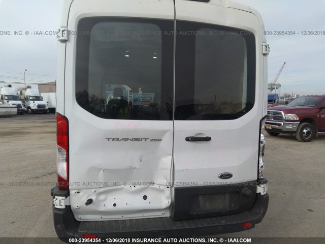 1FTYR2CM3JKA24074 - 2018 FORD TRANSIT WHITE photo 6