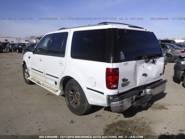 1FMRU15L7YLA65700 - 2000 FORD EXPEDITION XLT WHITE photo 3