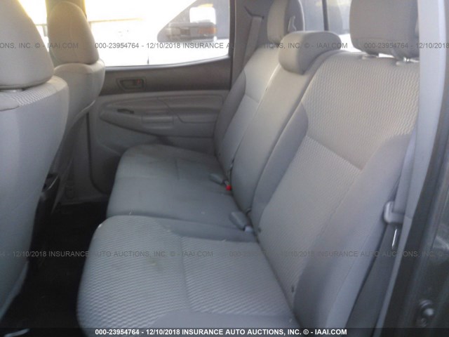 5TFJU4GN0DX044319 - 2013 TOYOTA TACOMA DOUBLE CAB PRERUNNER GRAY photo 8