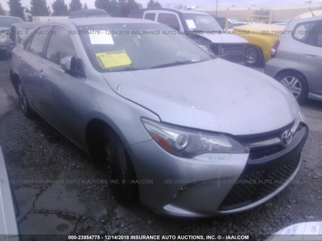 4T1BF1FK9FU039432 - 2015 TOYOTA CAMRY LE/XLE/SE/XSE GRAY photo 1