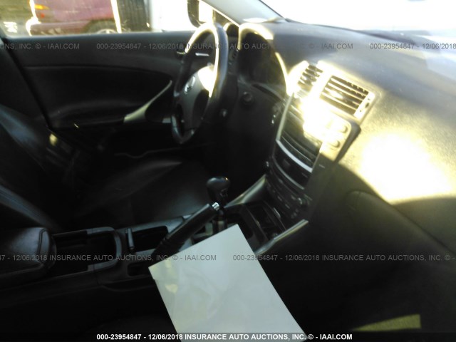 JTHBK262962003756 - 2006 LEXUS IS 250 BLACK photo 5